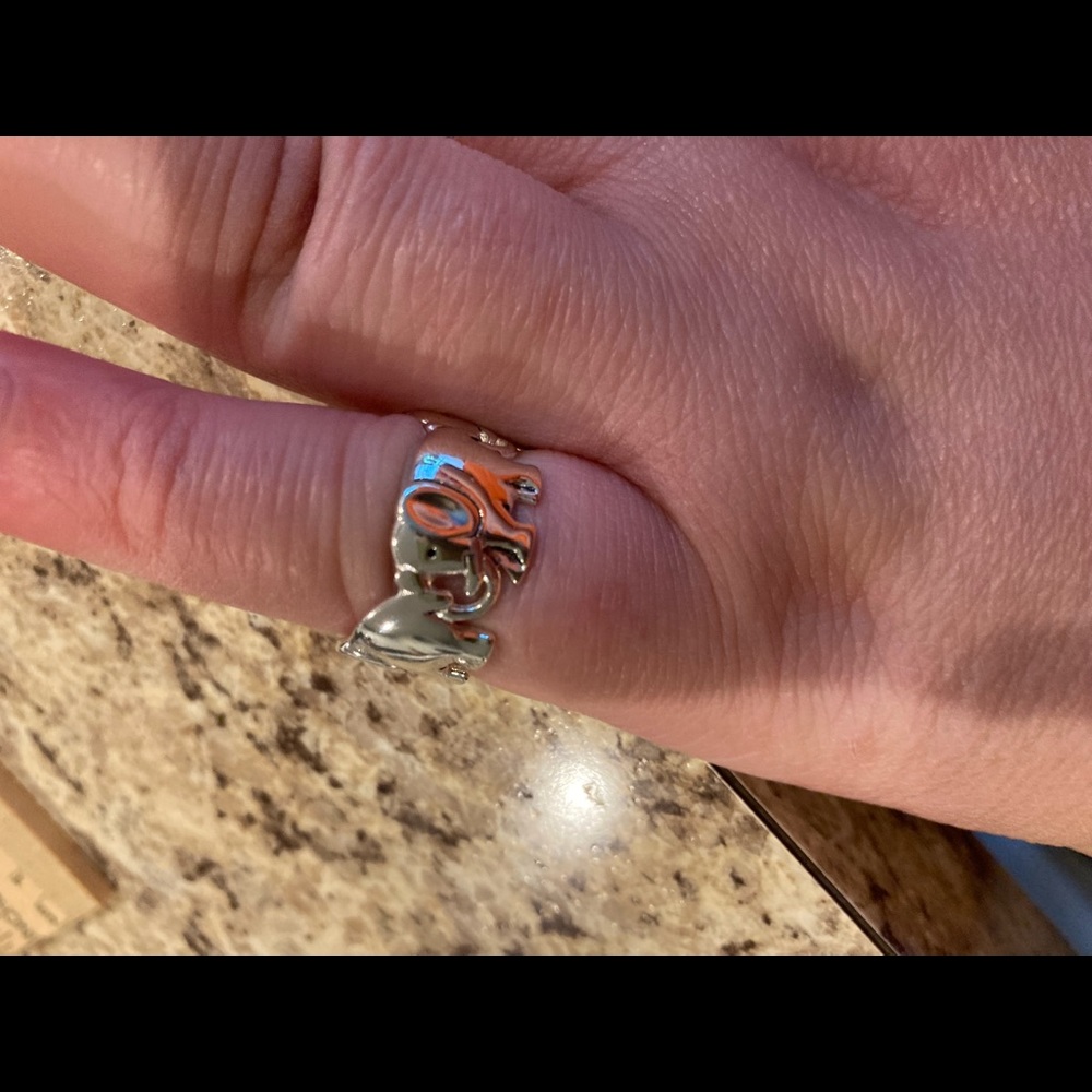 Elephant ring. - Picture 5 of 5